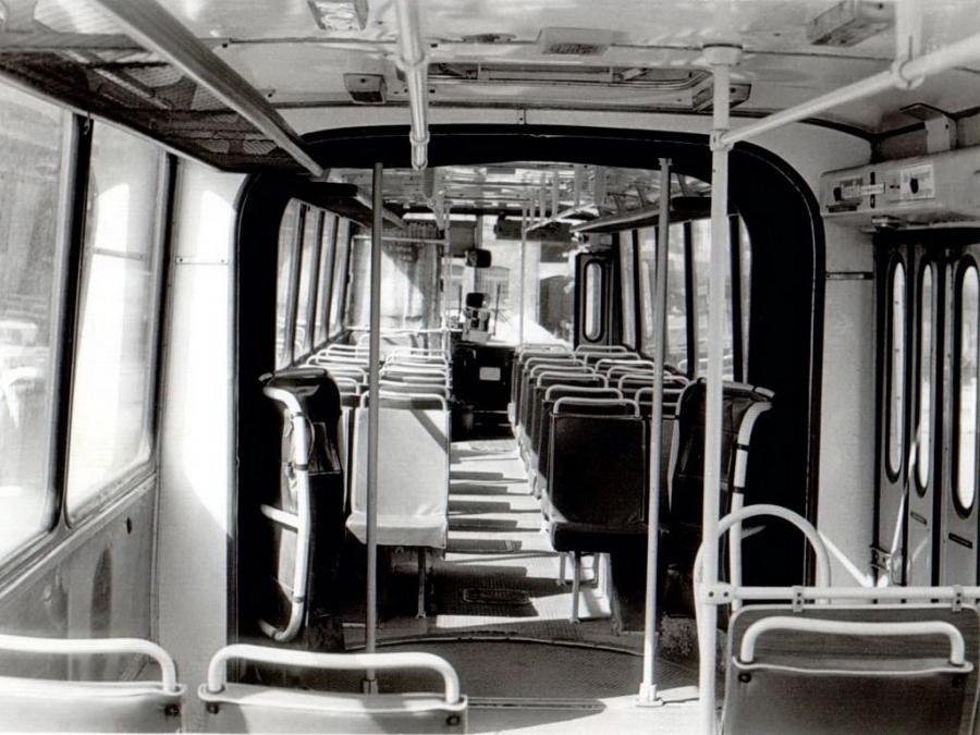 Интерьер Ikarus 280 1971 года  (фото 12 из 30)